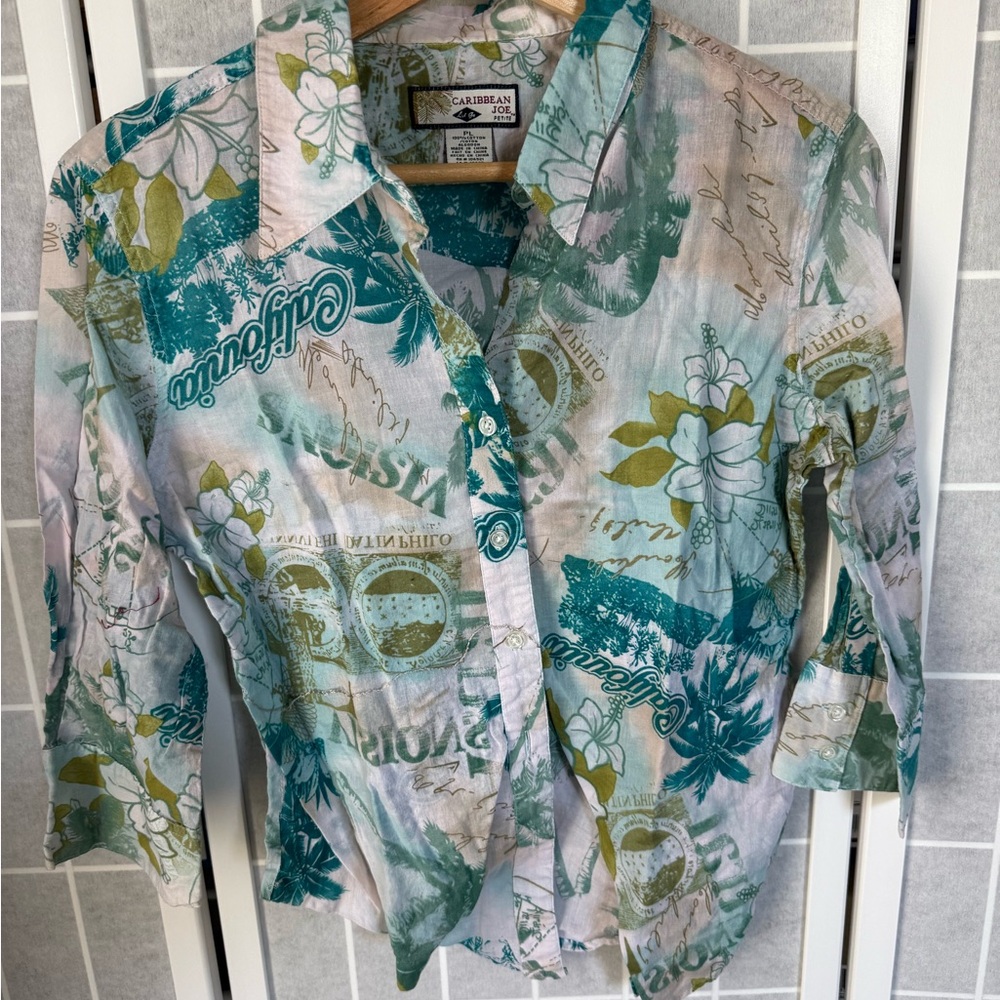 Caribbean Joe 100% cotton Travel Shirt, Green, Petite Large.